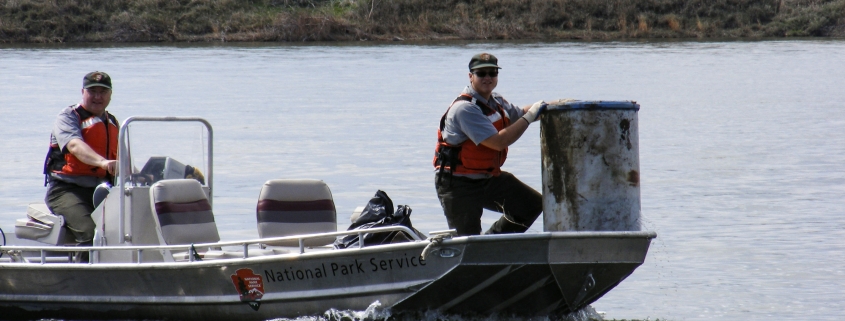 Clean up of the Missouri National Recreational River